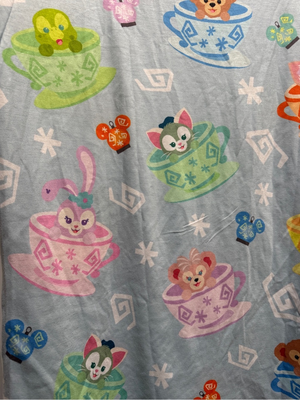 Disney Duffy and friends shirt from small shop size L - Picture 6 of 7